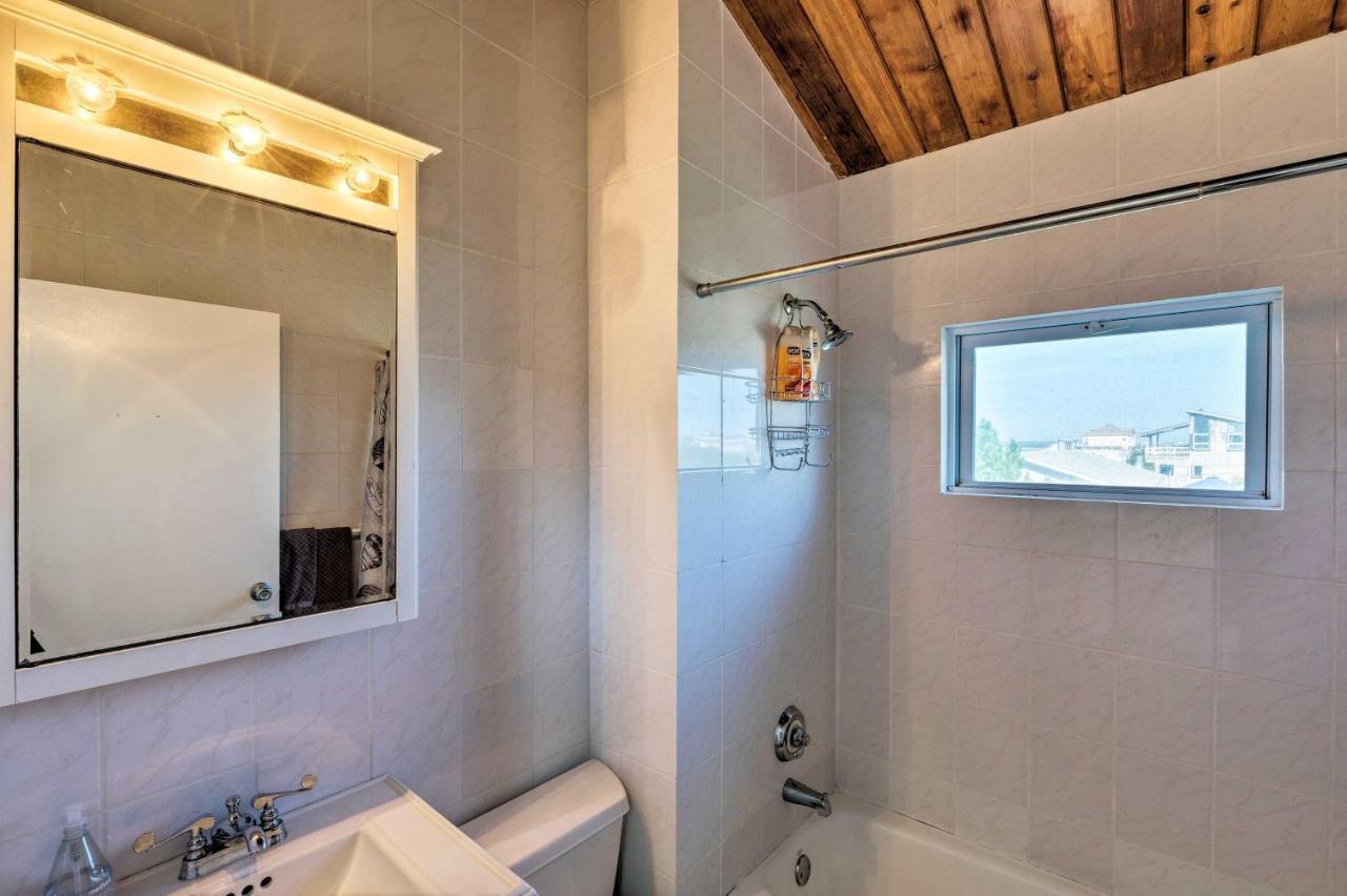 Westhampton Beach Home With Deck And Ocean Views! Εξωτερικό φωτογραφία